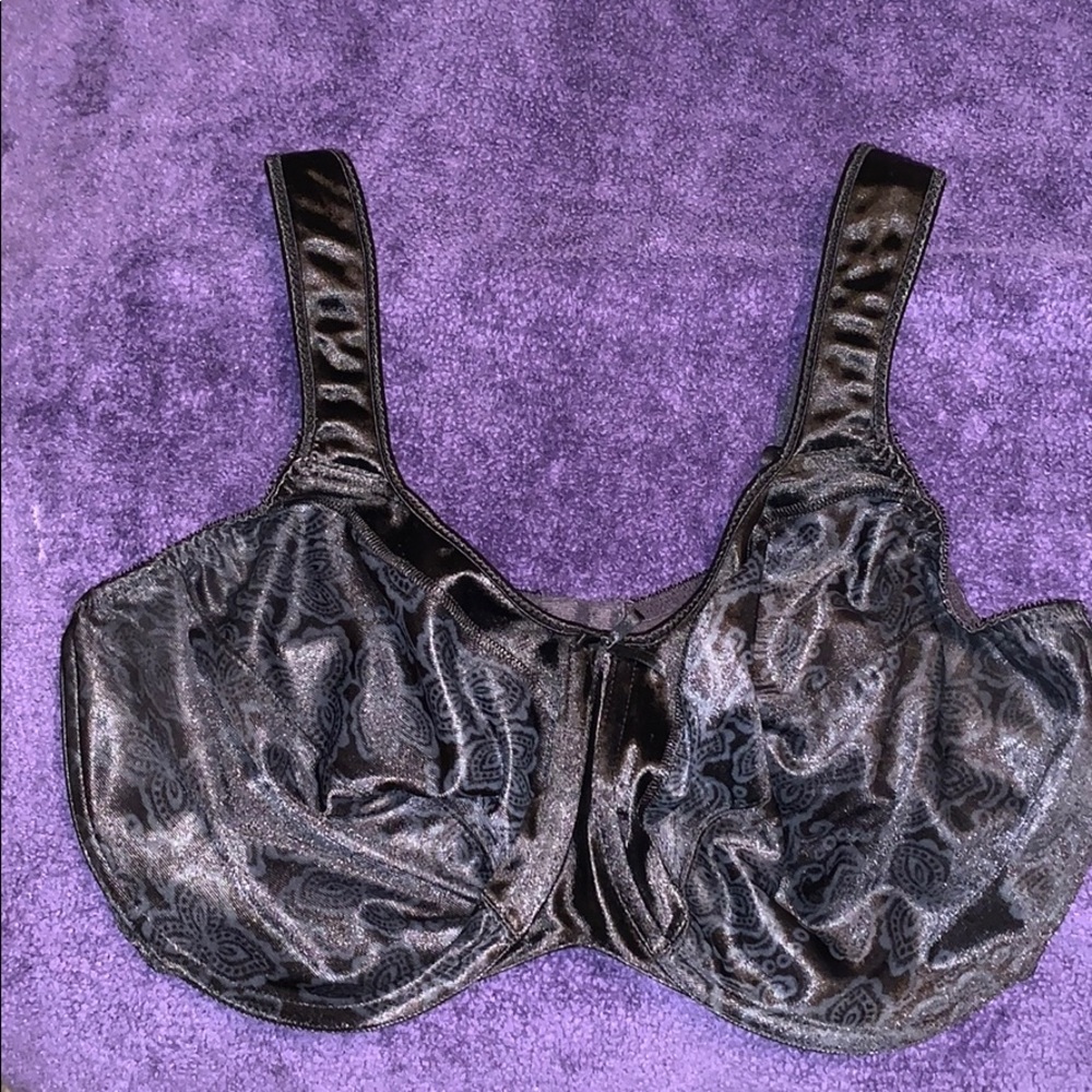 36 DDD bra from Bali unlined